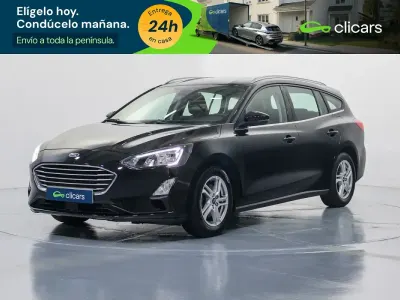 Usado Ford Focus Active 125 CV (91 kW) 2021 Negro Familiar