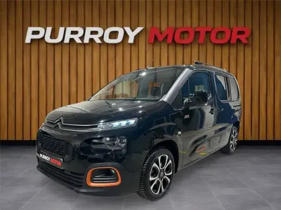 Usado Citroën Berlingo Shine 131 CV (96 kW) 2020 Negro Monovolumen