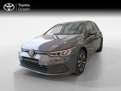 Usado VW Golf VIII Life 110 CV (80 kW) 2020 Gris Berlina