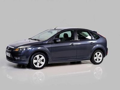 Gris Usado 2009 Ford Focus Trend Utilitario | 7550 € (Un poco caro)