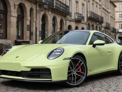 Amarillo Usado 2025 Porsche 911 Carrera S Coupe | 171.900 €