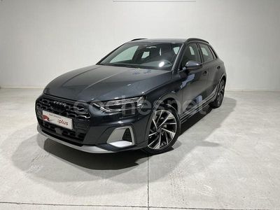 Usado Audi A3 150 CV (110 kW) 2025 Gris / plata Berlina