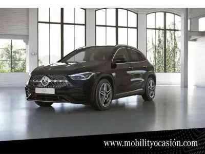 Usado Mercedes GLA200 150 CV (110 kW) 2021 Negro SUV