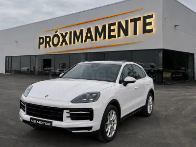 Usado Porsche Cayenne 470 CV (345 kW) 2025 Blanco SUV
