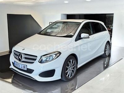 Mercedes B220