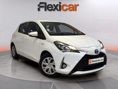 Usado Toyota Yaris Business Edition 69 CV (50 kW) 2019 Blanco Utilitario