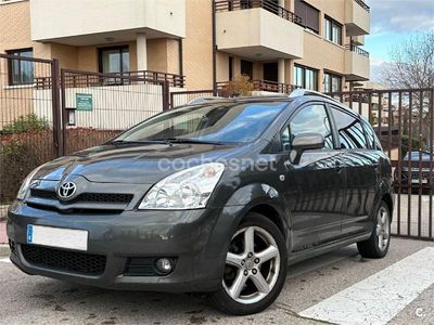 Usado Toyota Corolla Verso Sport 177 CV (130 kW) 2006 Gris / plata Monovolumen