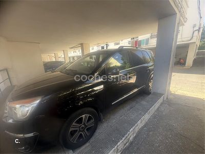 Ssangyong (KGM) Rodius