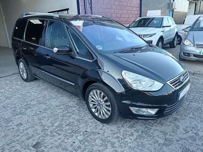 Usado Ford Galaxy Trend 140 CV (102 kW) 2010 Negro Monovolumen