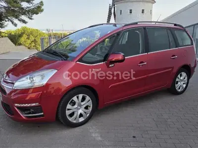 Usado Citroën C4 Picasso 120 CV (88 kW) 2013 Rojo Monovolumen