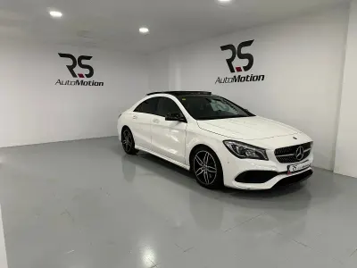 Usado Mercedes CLA220 170 CV (125 kW) 2018 Blanco Berlina
