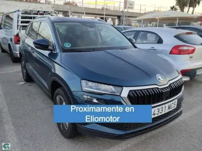 Usado Skoda Karoq Ambition 150 HP (110 kW) 2022 SUV