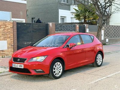 Usado Seat Leon I-Tech 105 CV (77 kW) 2013 Rojo Berlina