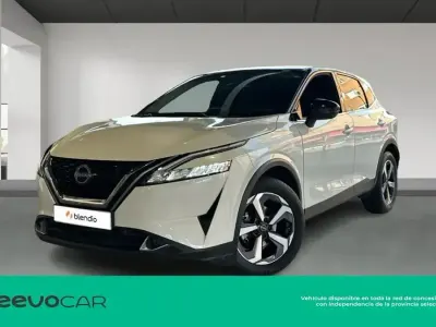 Usado Nissan Qashqai N-Connecta 140 HP (102 kW) 2023 Branco SUV