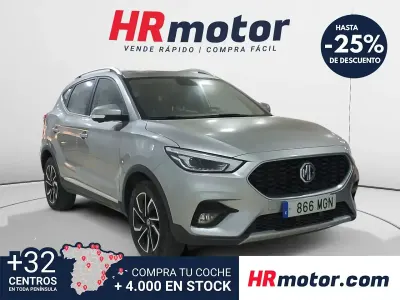 Begagnad MG ZS Luxury 111 HK (81 kW) 2023 Grå SUV
