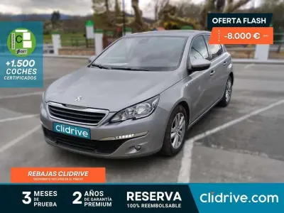 Usado Peugeot 308 Style 120 CV (88 kW) 2016 Gris Utilitario