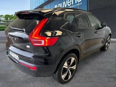 Käytetty Volvo XC40 R-Design 262 HP (192 kW) 2021 Musta Katumaasturi