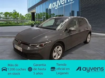 Usado VW Golf VIII Life 116 CV (85 kW) 2020 Gris Utilitario