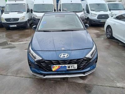 Usado Hyundai i20 101 CV (74 kW) 2025 Azul Utilitario