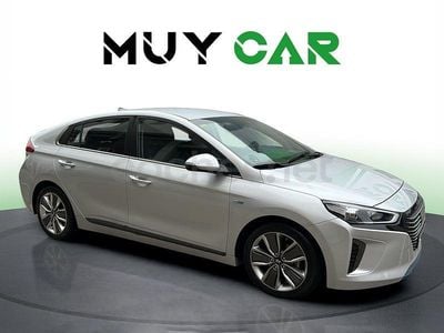 Usado Hyundai Ioniq 141 CV (103 kW) 2018 Gris / plata Utilitario