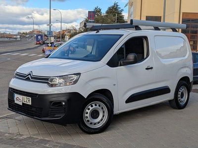 Usado Citroën Berlingo 102 CV (75 kW) 2022 Blanco Monovolumen