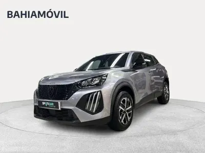 Usado Peugeot 2008 Active 100 CV (73 kW) 2024 Gris / plata SUV