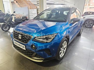 Azul Usado 2024 Seat Arona FR SUV | 21.400 € (Precio justo)
