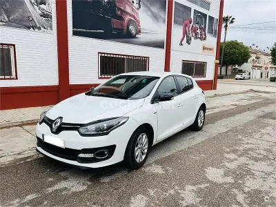 Occasion Renault Mégane LIMITED 115 PK (84 kW) 2015 Wit Sedan
