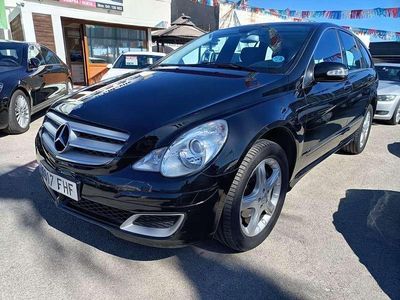 Mercedes R320