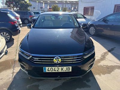 Usado VW Passat 218 CV (160 kW) 2017 Negro Berlina