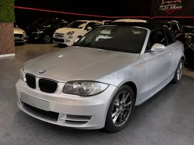 Usado BMW 118 Cabriolet Comfort Edition 143 CV (105 kW) 2010 Gris / plata Descapotable