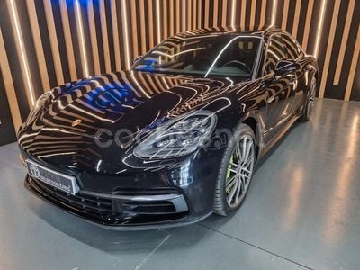 Porsche Panamera 4