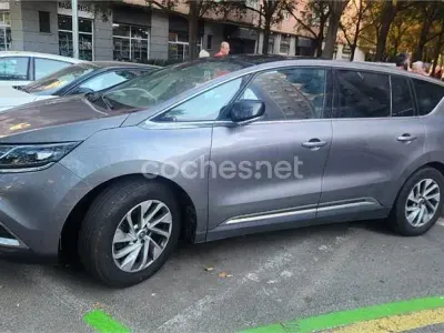 Usado Renault Espace Initiale Paris 160 CV (117 kW) 2016 Gris / plata Monovolumen