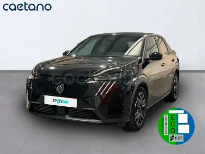 Usado Peugeot 3008 Allure 136 CV (100 kW) 2024 Negro SUV