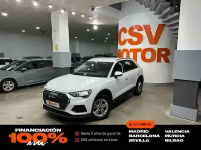 Käytetty Audi Q3 Business 245 HP (180 kW) 2022 Valkoinen Katumaasturi