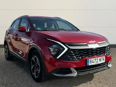 Usado Kia Sportage 160 CV (117 kW) 2024 Rojo SUV