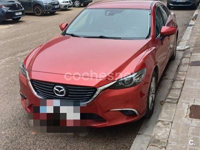 Käytetty Mazda 6 Style 150 HP (110 kW) 2016 Punainen Sedan