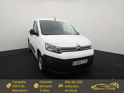 Usado Citroën Berlingo 102 CV (75 kW) 2022 Blanco Monovolumen