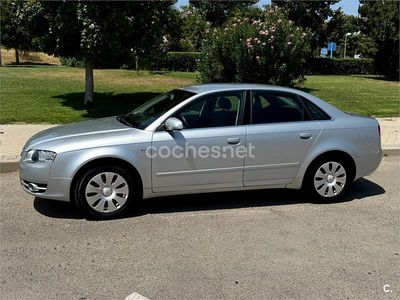 Gris / plata Usado 2006 Audi A4 Berlina | 4900 € (Precio justo)
