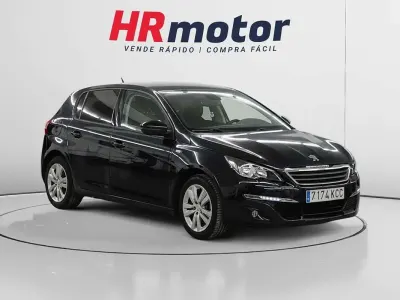Usado Peugeot 308 Style 110 CV (80 kW) 2017 Azul Utilitario