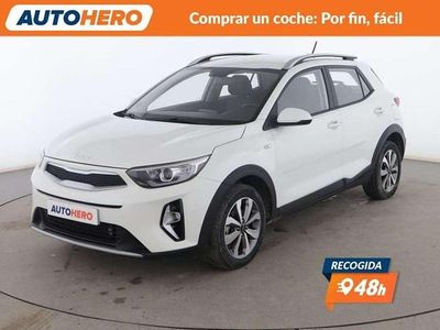 Blanco Usado 2022 Kia Stonic SUV | 15.090 € (Precio justo)