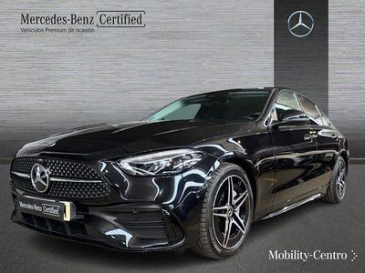 Negro obsidiana Usado 2025 Mercedes C200 AMG line Berlina | 43.900 € (Buen precio)