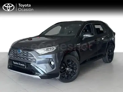 Usado Toyota RAV4 Hybrid Style 218 CV (160 kW) 2021 Gris / plata SUV