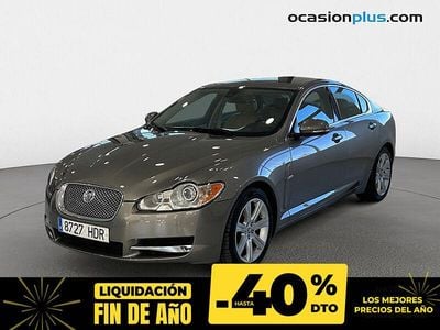 Gris beige Usado 2011 Jaguar XF Luxury Berlina | 15.500 € (Caro)