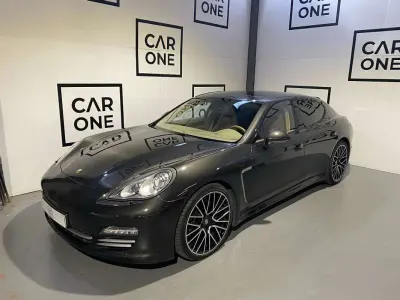 Usado Porsche Panamera Platinum Edition 250 CV (183 kW) 2013 Gris Utilitario