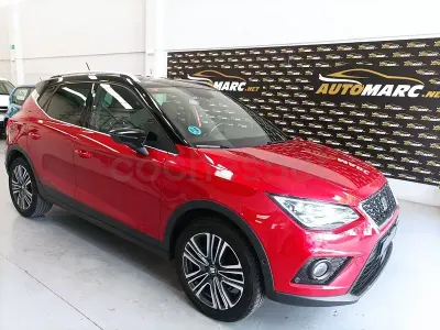 Usado Seat Arona XCELLENCE 110 CV (80 kW) 2021 Granate SUV