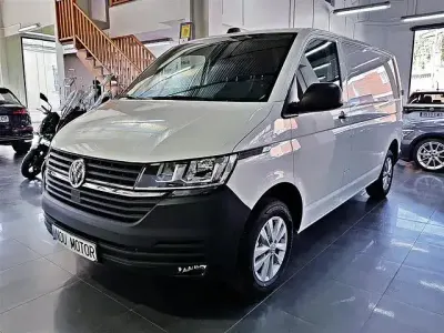 Usado VW T6.1 150 CV (110 kW) 2023 Blanco Van