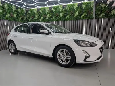 Usado Ford Focus Trend+ 95 CV (69 kW) 2020 Blanco