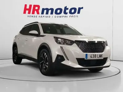 Usado Peugeot 2008 Allure 131 CV (96 kW) 2021 Blanco SUV