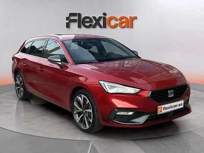 Usado Seat Leon FR 150 CV (110 kW) 2021 Rojo Familiar